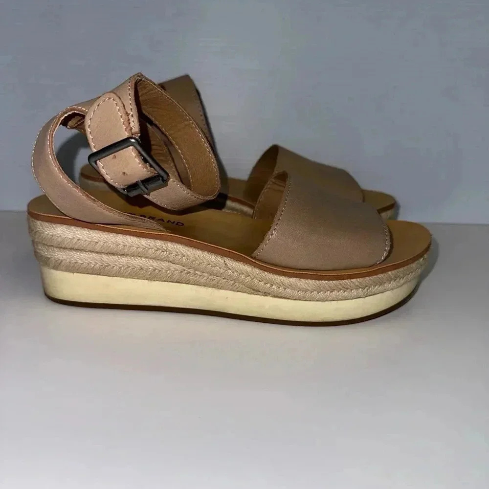 Women's Lucky Brand Sandals, Beige, Size 8.5 - Picture 9 of 11